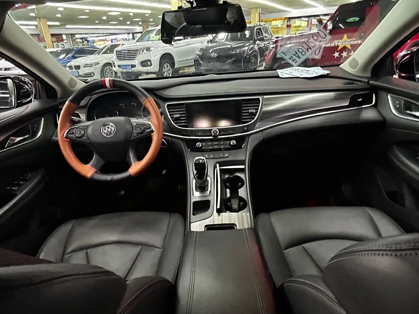 Buick LaCrosse 2016 Facelift 28T Elite фото 8