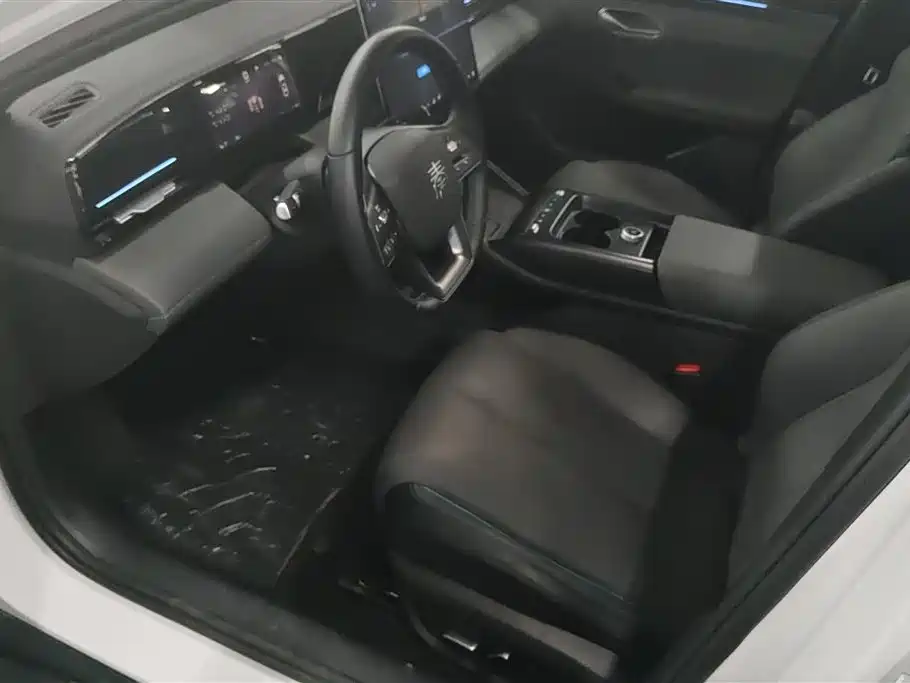BYD Qin L 2025 Model EV 545KM Excellence Edition фото 9