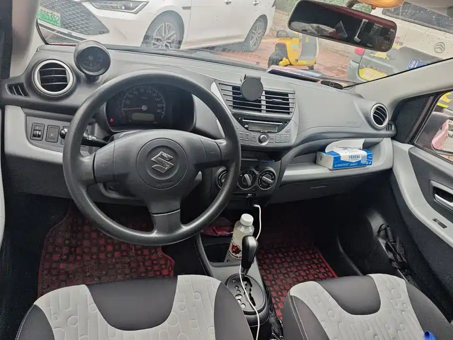Suzuki Alto 2014 2013 1.0L Automatic Deluxe