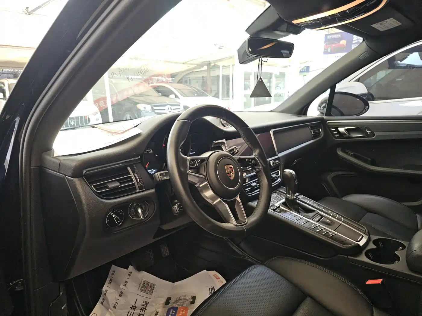 Porsche Macan 2020 Macan 2.0T фото 3