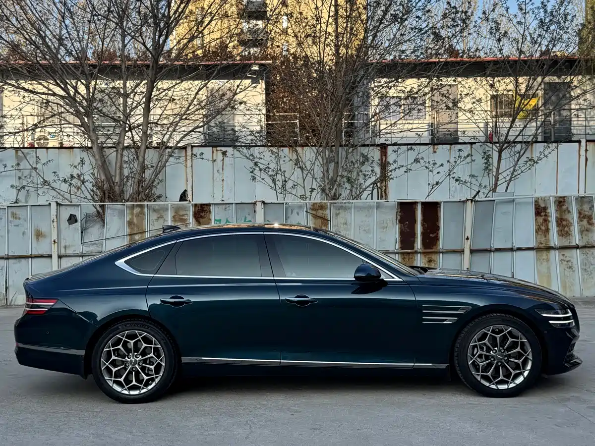 Genesis G80 2022 2021 2.5T RWD Flagship