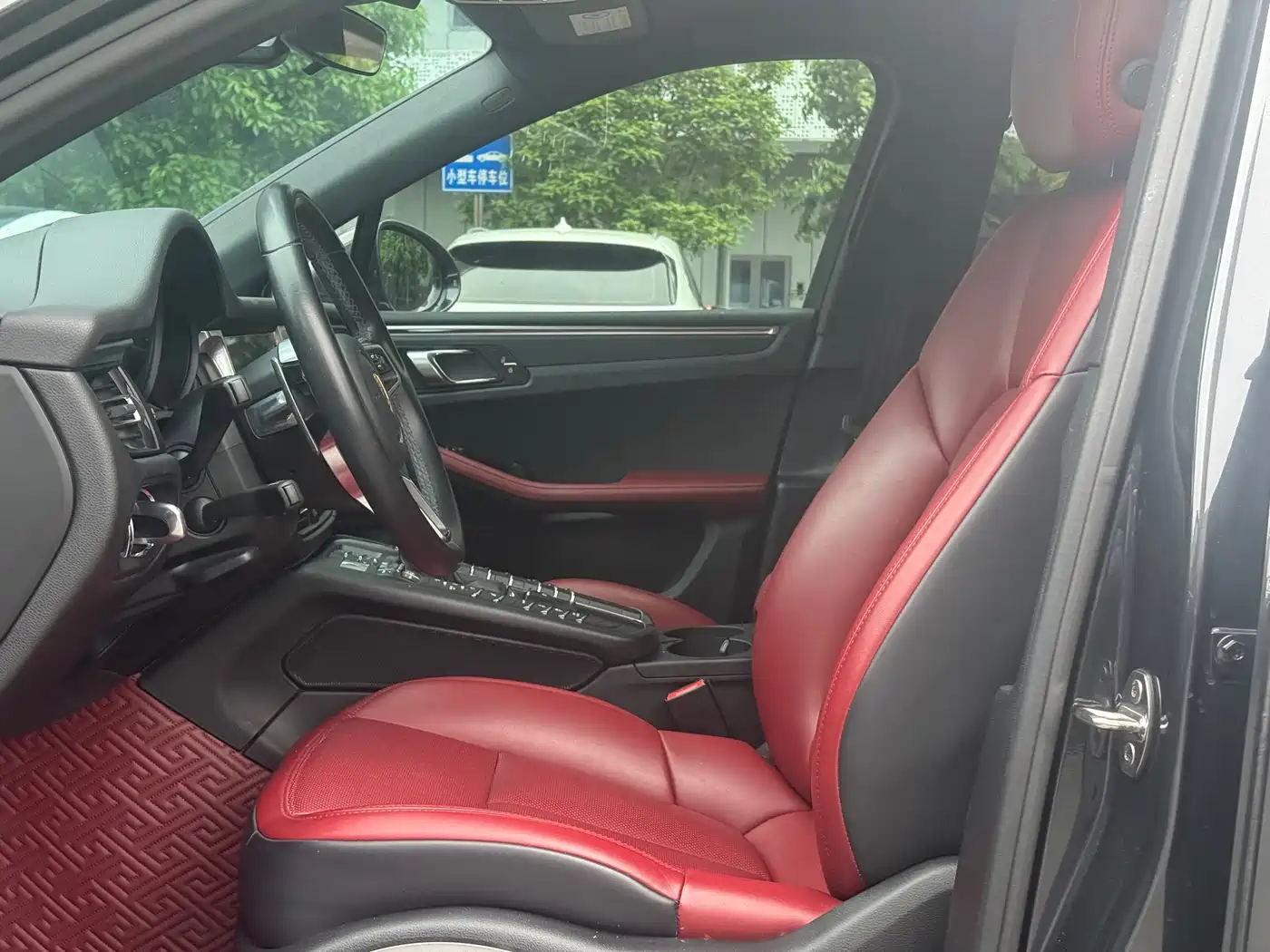 Porsche Macan 2021 Macan 2.0T фото 8