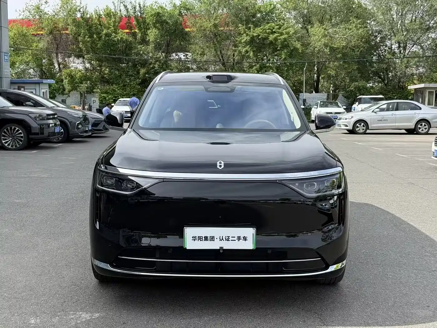 AITO Wenjie AITO M8 2025 Extended Range Ultra 53.4kWh 6-Seater фото 2