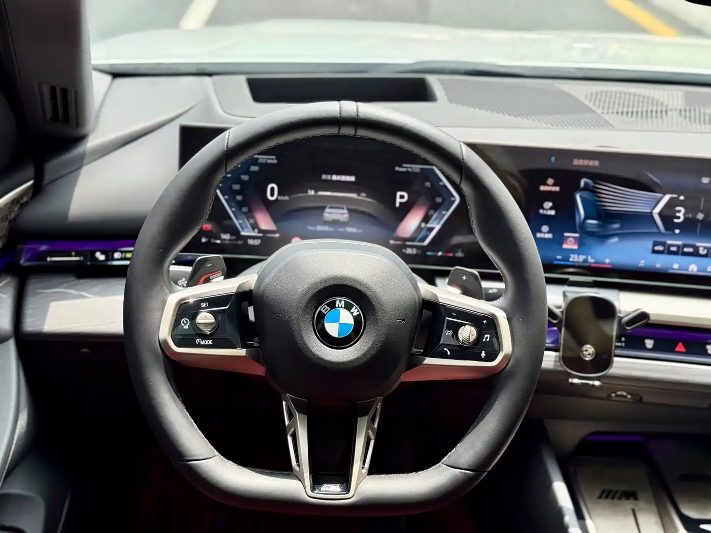 BMW 5 Series 2024 530Li Premium M Sport Package фото 15