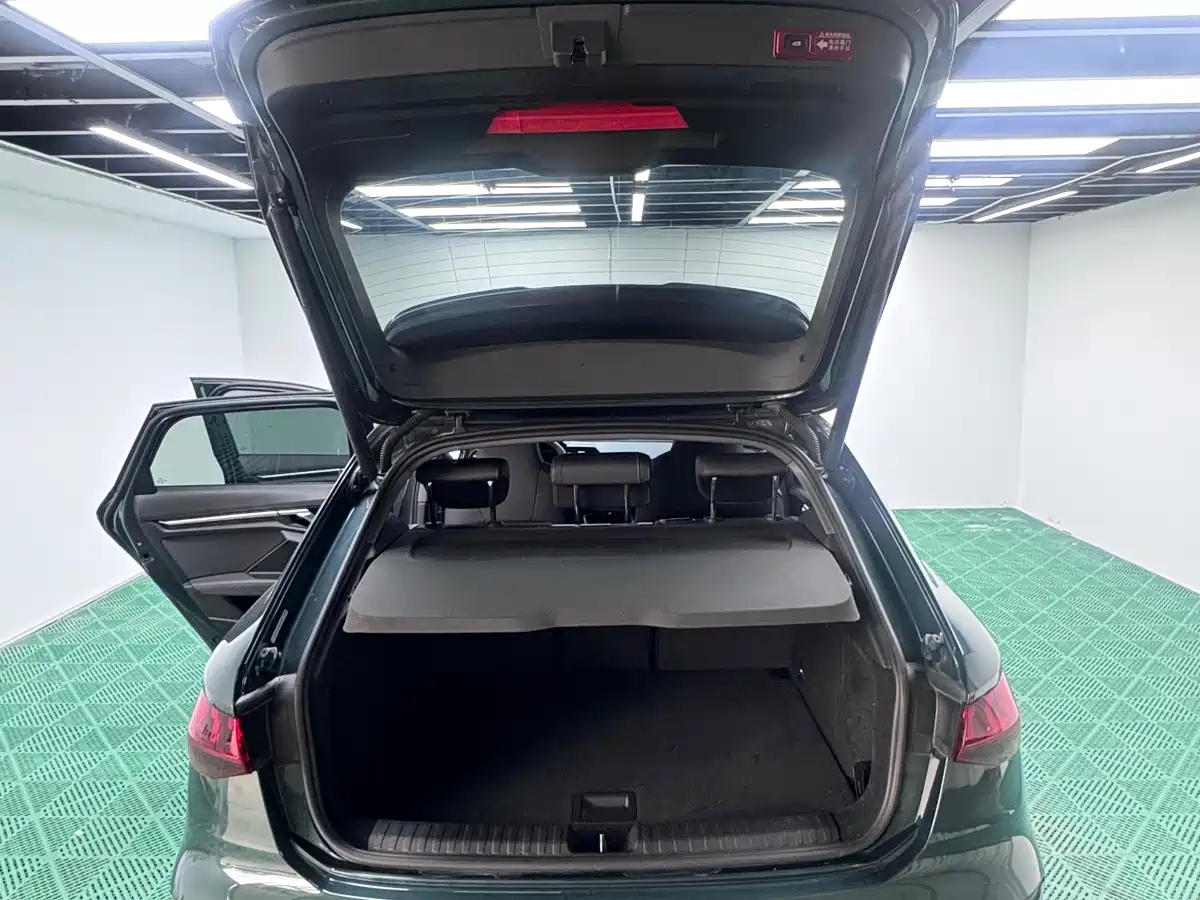 Audi A3 2022 Sportback 35 TFSI Style Sport фото 8