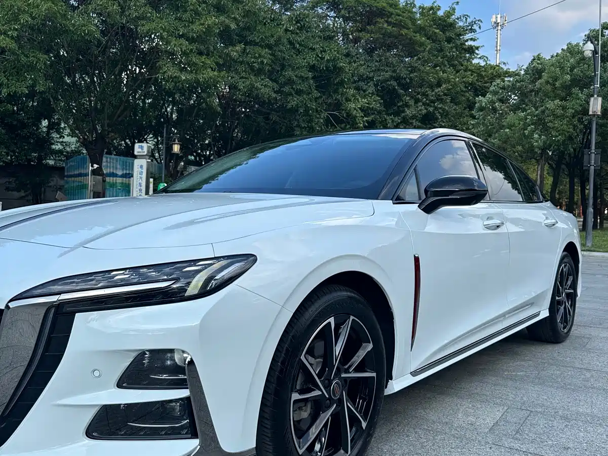 Hongqi H6 2025 2025 Model 2.0T Beauty Edition