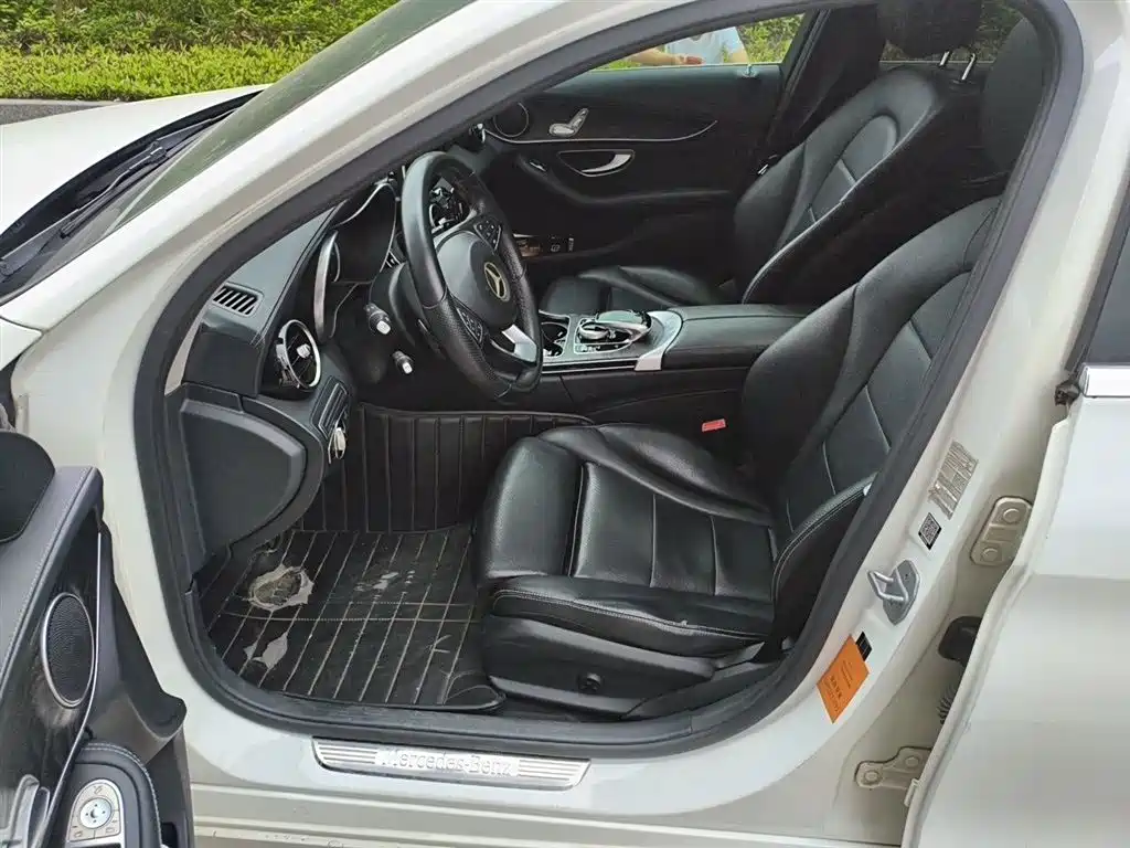 Mercedes-Benz C-Class 2015 Facelift C 180 L Sport фото 8