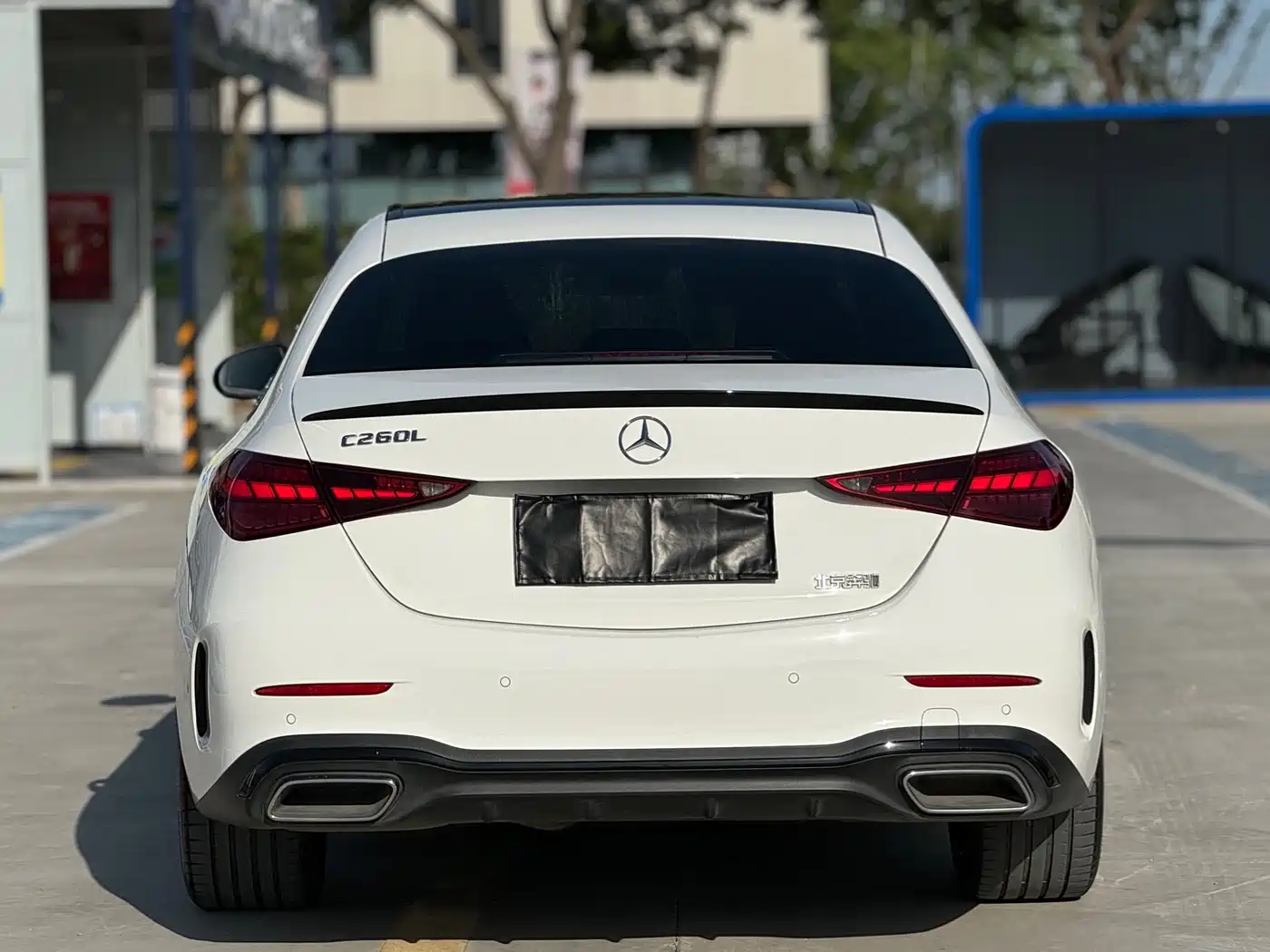 Mercedes-Benz C-Class 2023 Facelift II C 260 L Night Edition фото 10