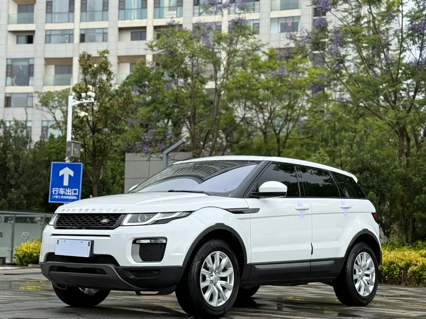 Land Rover Range Rover Evoque 2016 2.0T PURE Style