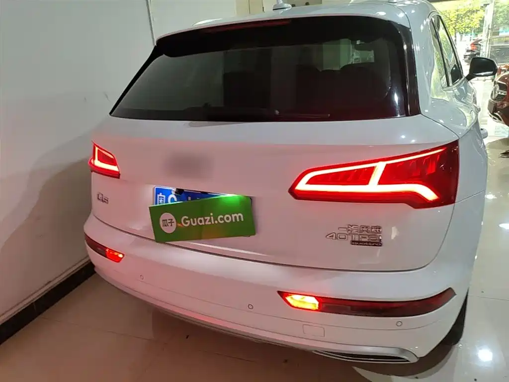 Audi Q5L 2018 40 TFSI Prestige Progressive (China V) фото 6