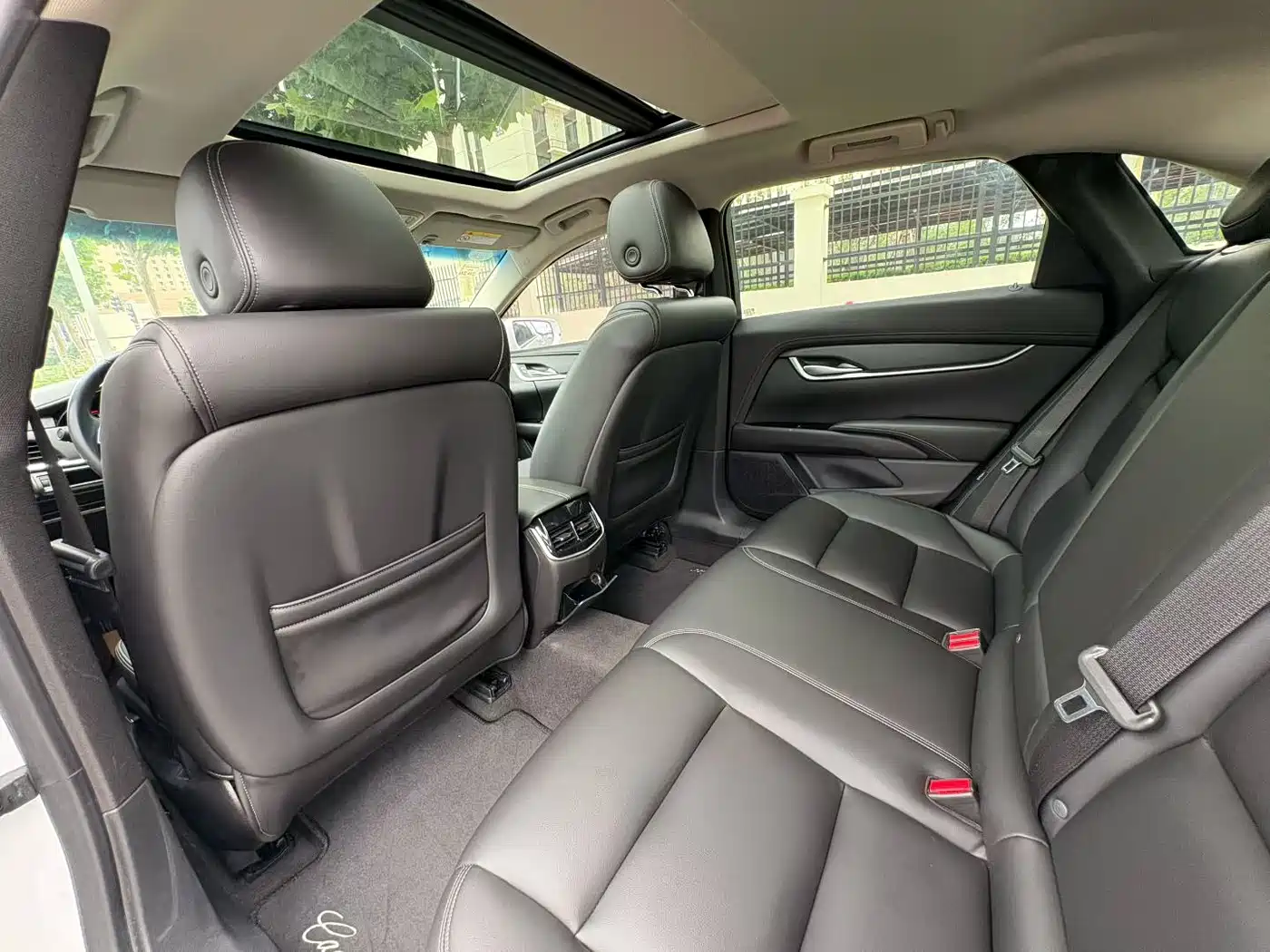 Cadillac XTS 2018 28T Technology фото 6