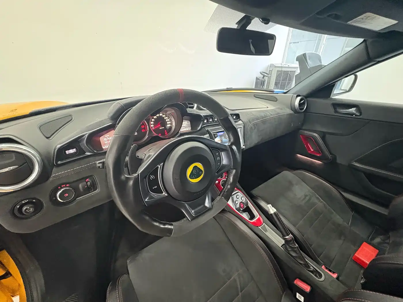 LOTUS SPORTS CAR EVORA