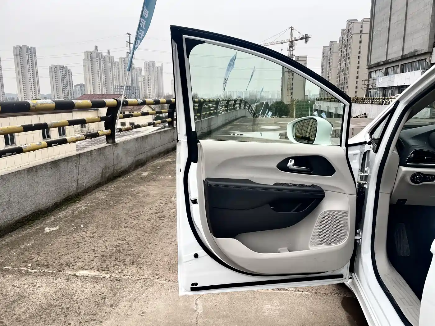 Chrysler Grand Caravan PHEV (Import) 2025 2019 3.6L Plug-in Hybrid