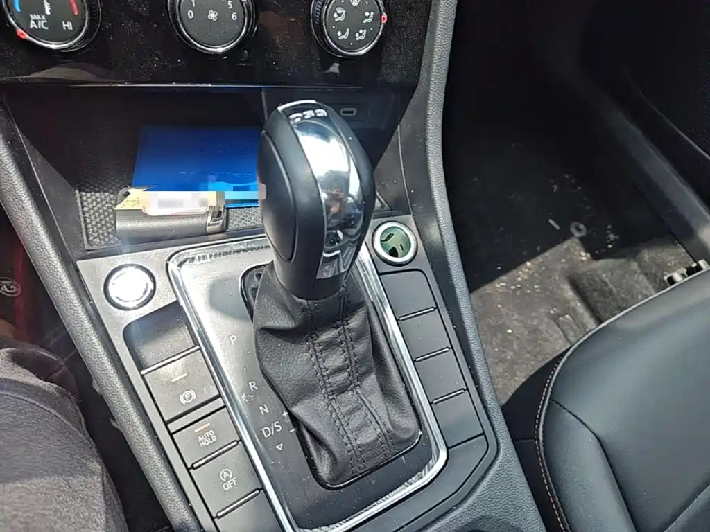 Volkswagen Bora 2025 Facelift 200TSI DSG Navigation Edition фото 21