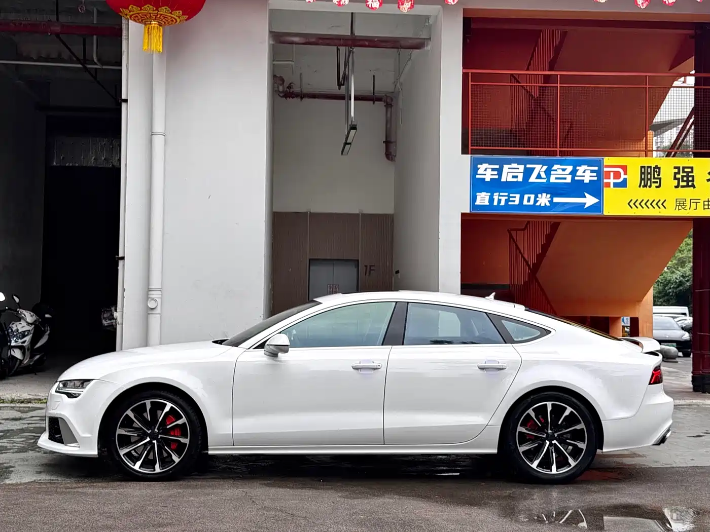 Audi A7 2014 50 TFSI quattro Comfort Edition фото 4