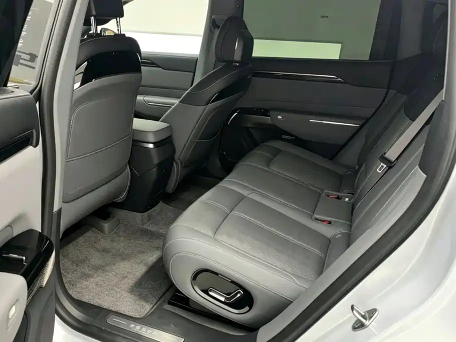 ZEEKR 7X 2025 2025 Model 75kWh RWD Smart Driving Edition