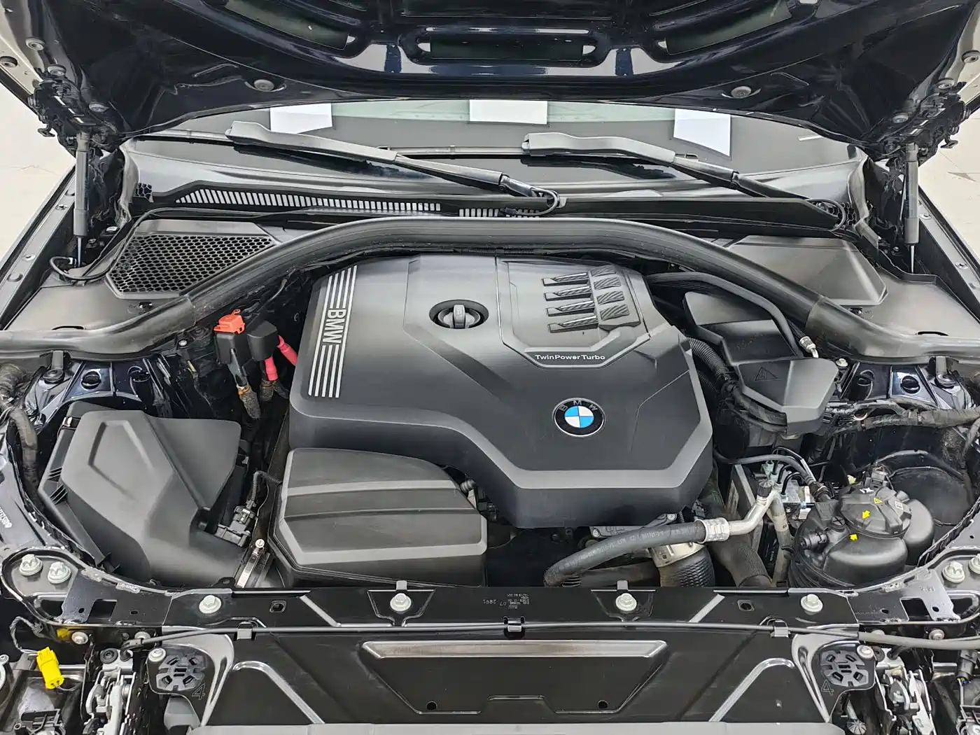 BMW 3 Series 2022 320Li M Sport Package фото 18