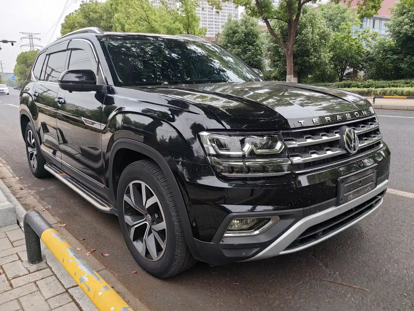 Volkswagen Teramont 2019 380TSI 4WD Luxury Edition China VI фото 3