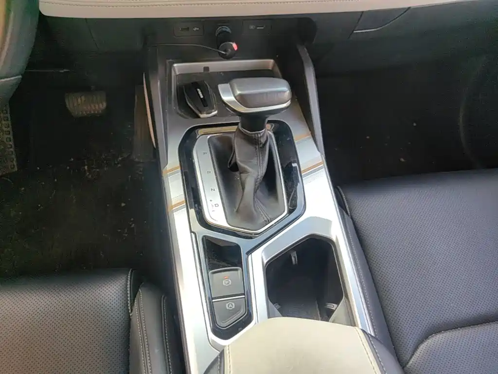 Geely Emgrand L 2022 2022 1.4T CVT Flagship