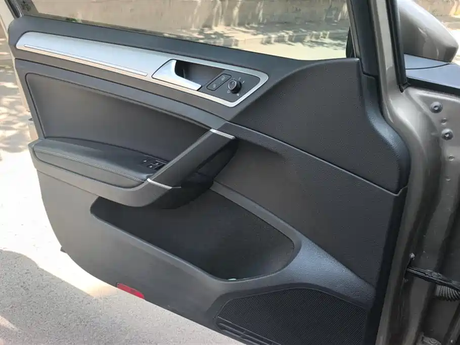 Volkswagen Golf 2020 280TSI DSG Comfort фото 7