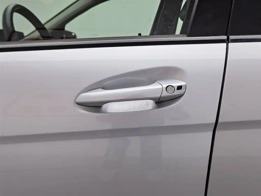 Mercedes-Benz C-Class 2011 C 180K Classic фото 18