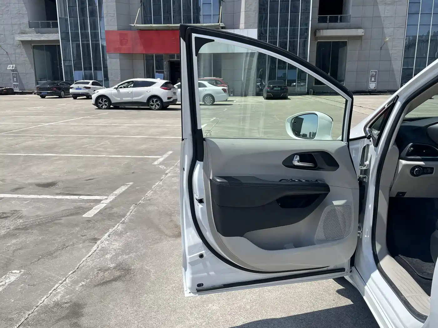 Chrysler Grand Caravan PHEV (Import) 2025 2019 3.6L Plug-in Hybrid