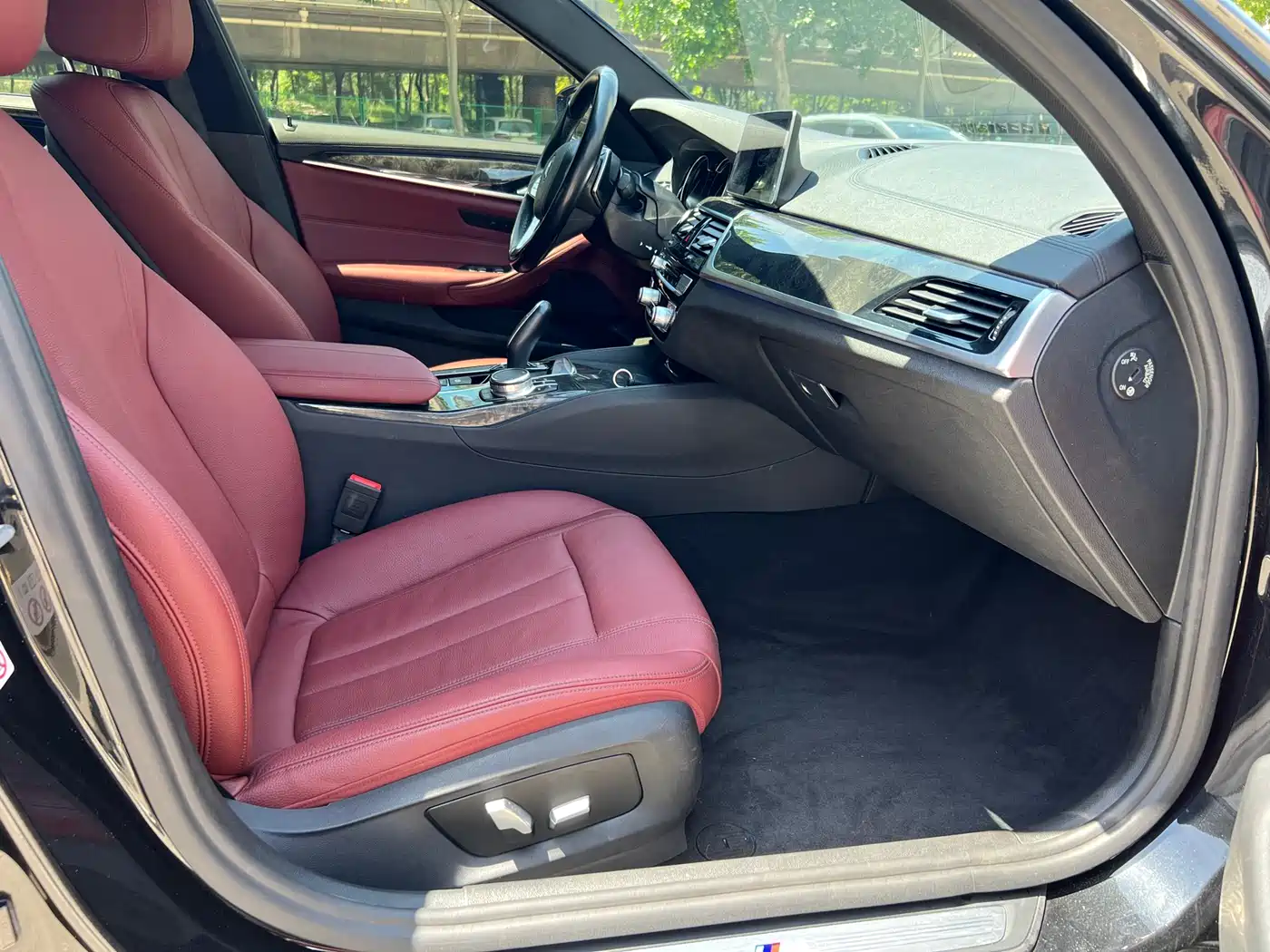 BMW 5 Series 2018 Facelift 530Li Leading M Sport Package фото 14