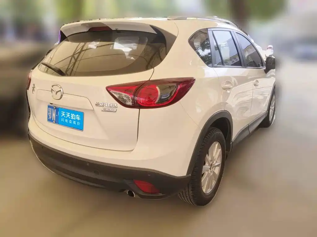 Фото 2 - Mazda CX-5