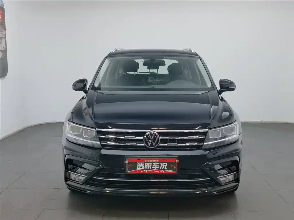 Volkswagen Tiguan L 2021 330TSI Automatic 2WD R-Line Premium фото 3