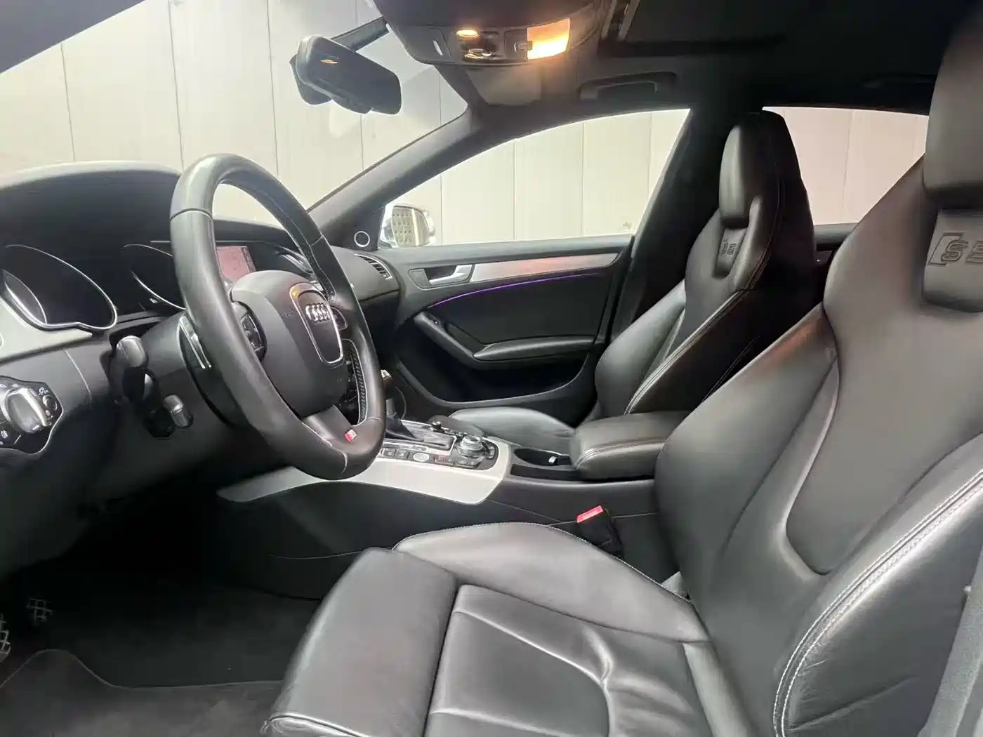Audi S5 2010 S5 3.0T Sportback фото 8
