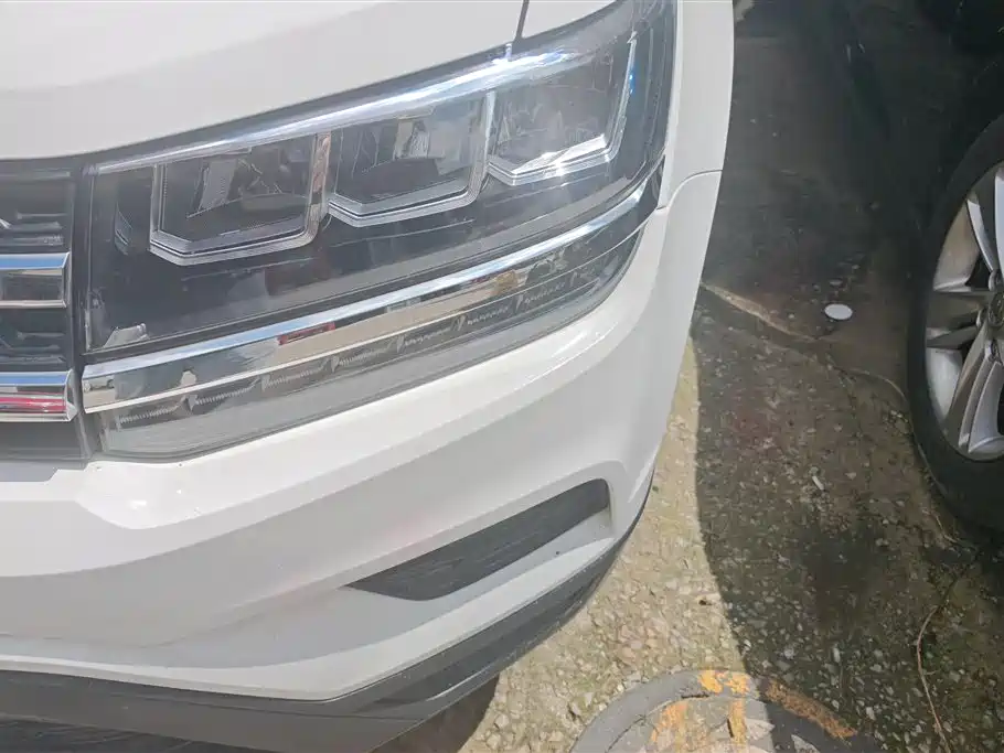 Volkswagen Tharu 2021 Model 280TSI 2WD Trend Edition фото 5