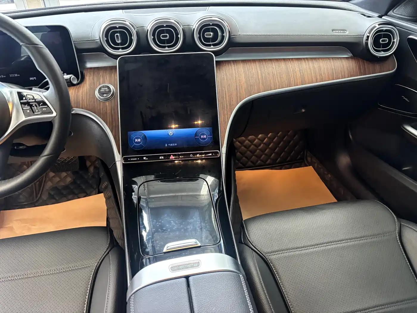 Mercedes-Benz C-Class 2023 C 260 L Sport фото 8