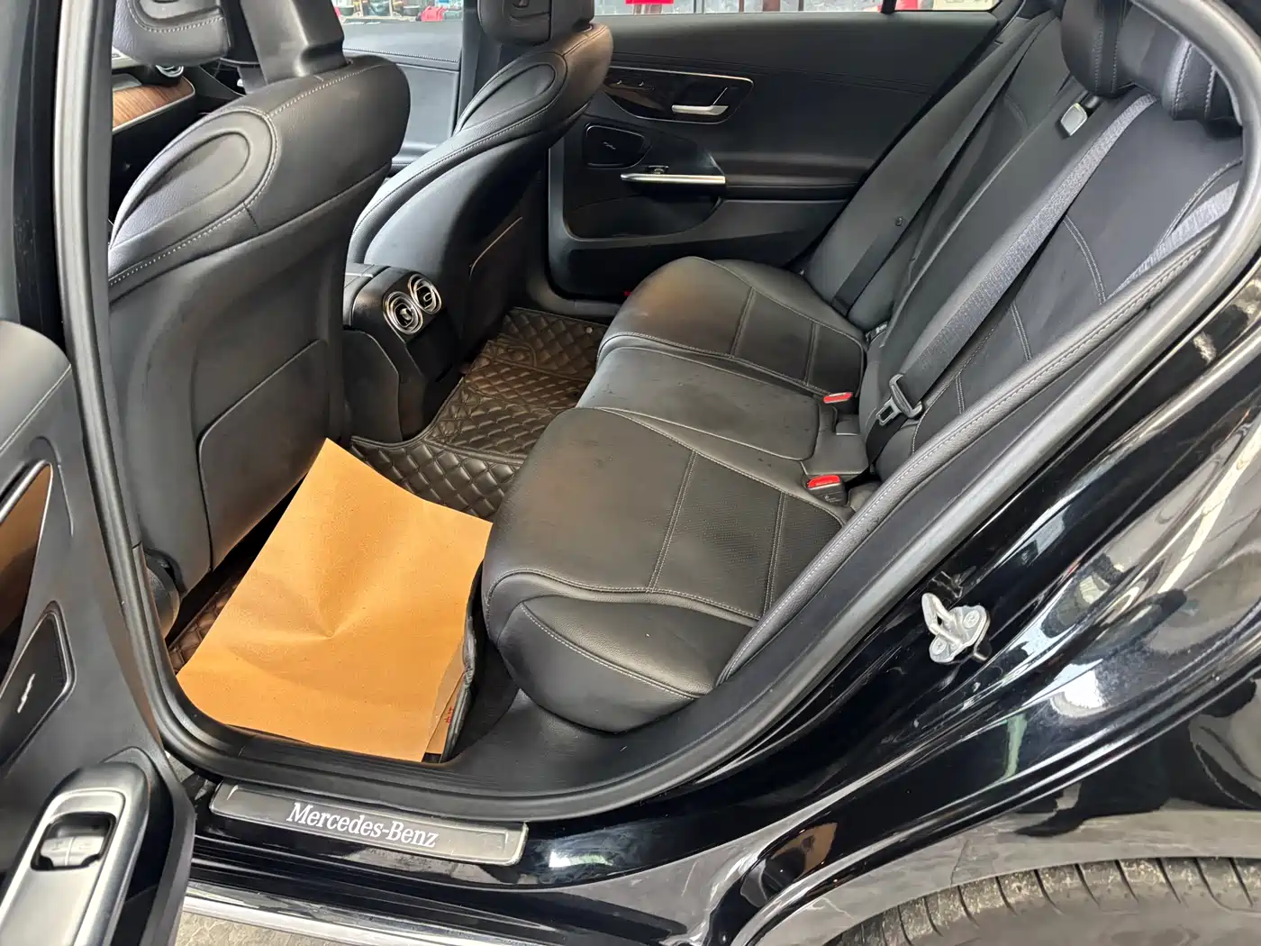 Mercedes-Benz C-Class 2023 C 260 L Sport фото 14