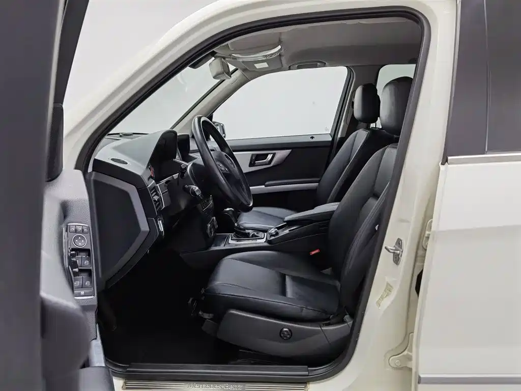 Mercedes-Benz GLK-Class 2012 GLK 300 4MATIC Dynamic фото 10