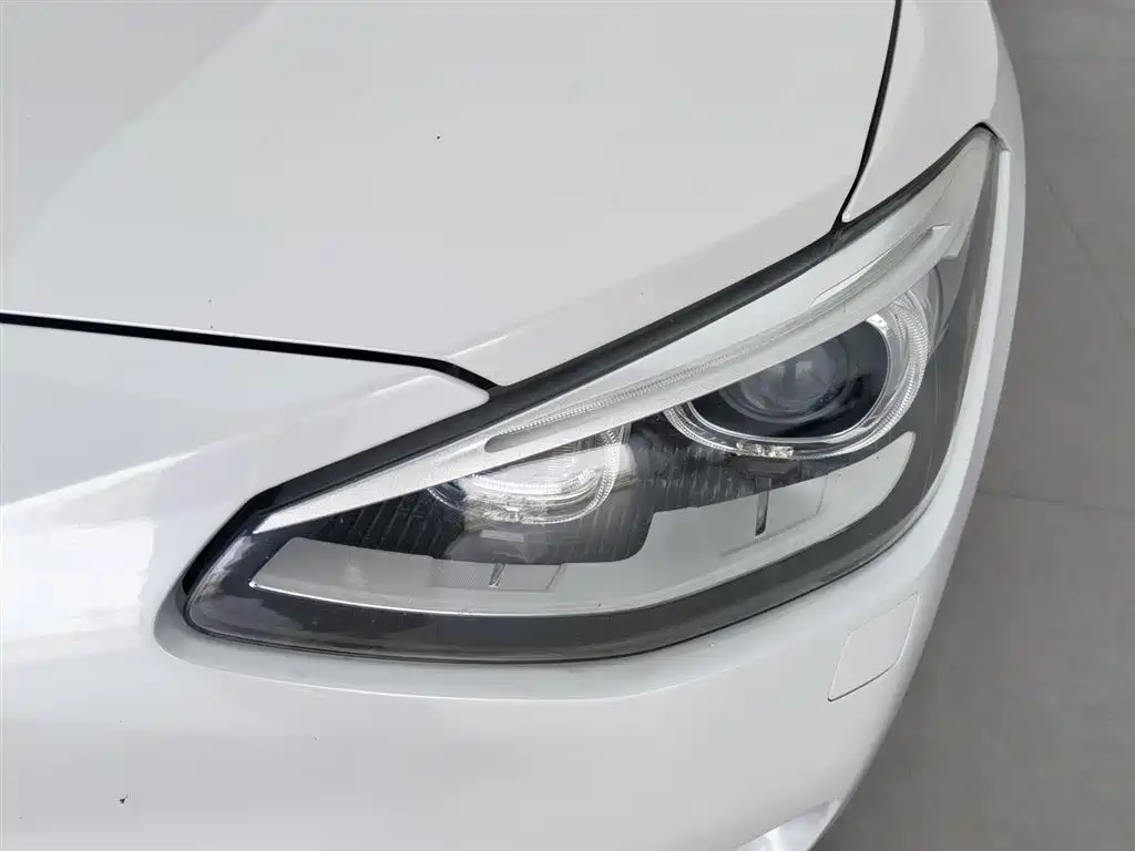BMW 1 Series (Import) 2013 Facelift 118i Leading Model фото 7