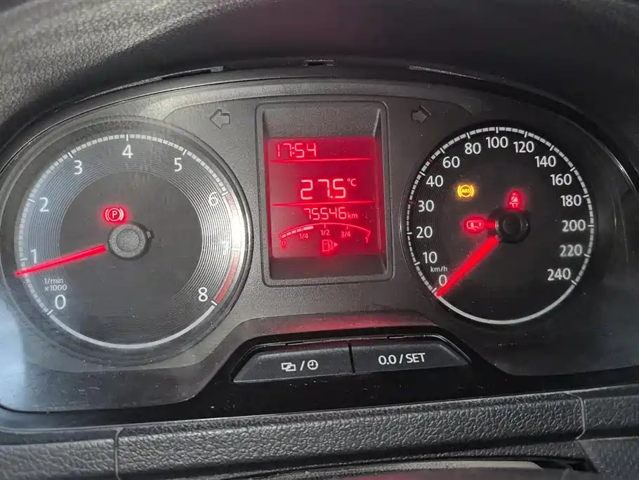 Volkswagen Jetta 2017 1.5L Manual Fashion фото 14