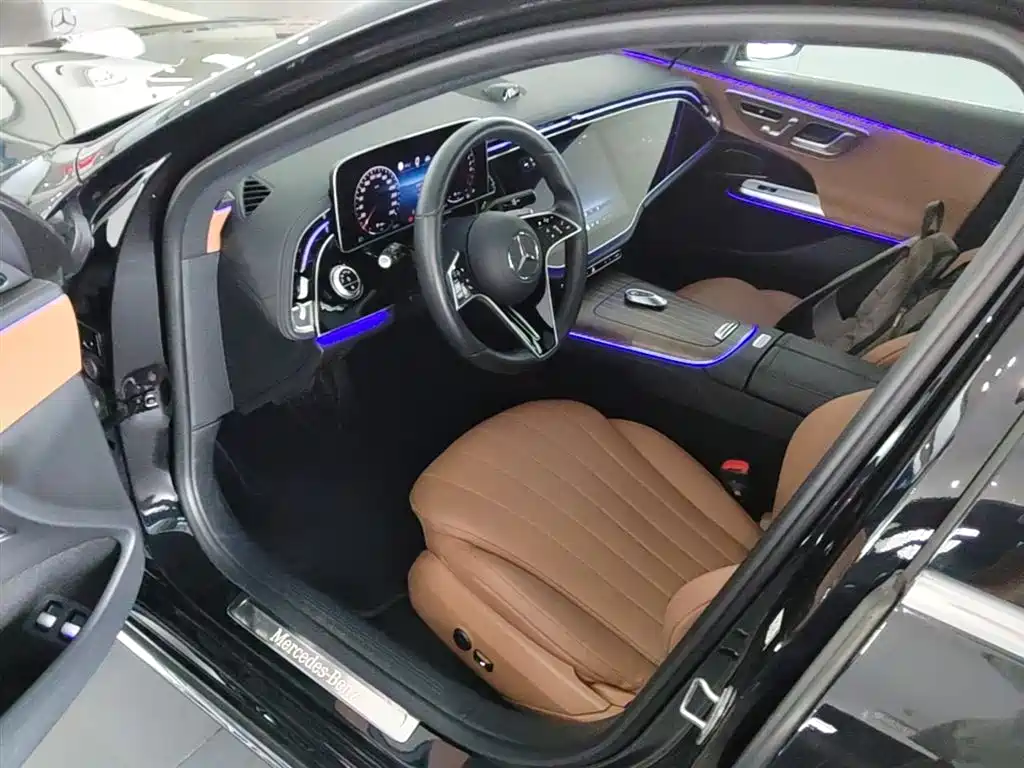 Mercedes-Benz E-Class New Energy 2024 E 350 e L Plug-in Hybrid Sedan фото 13