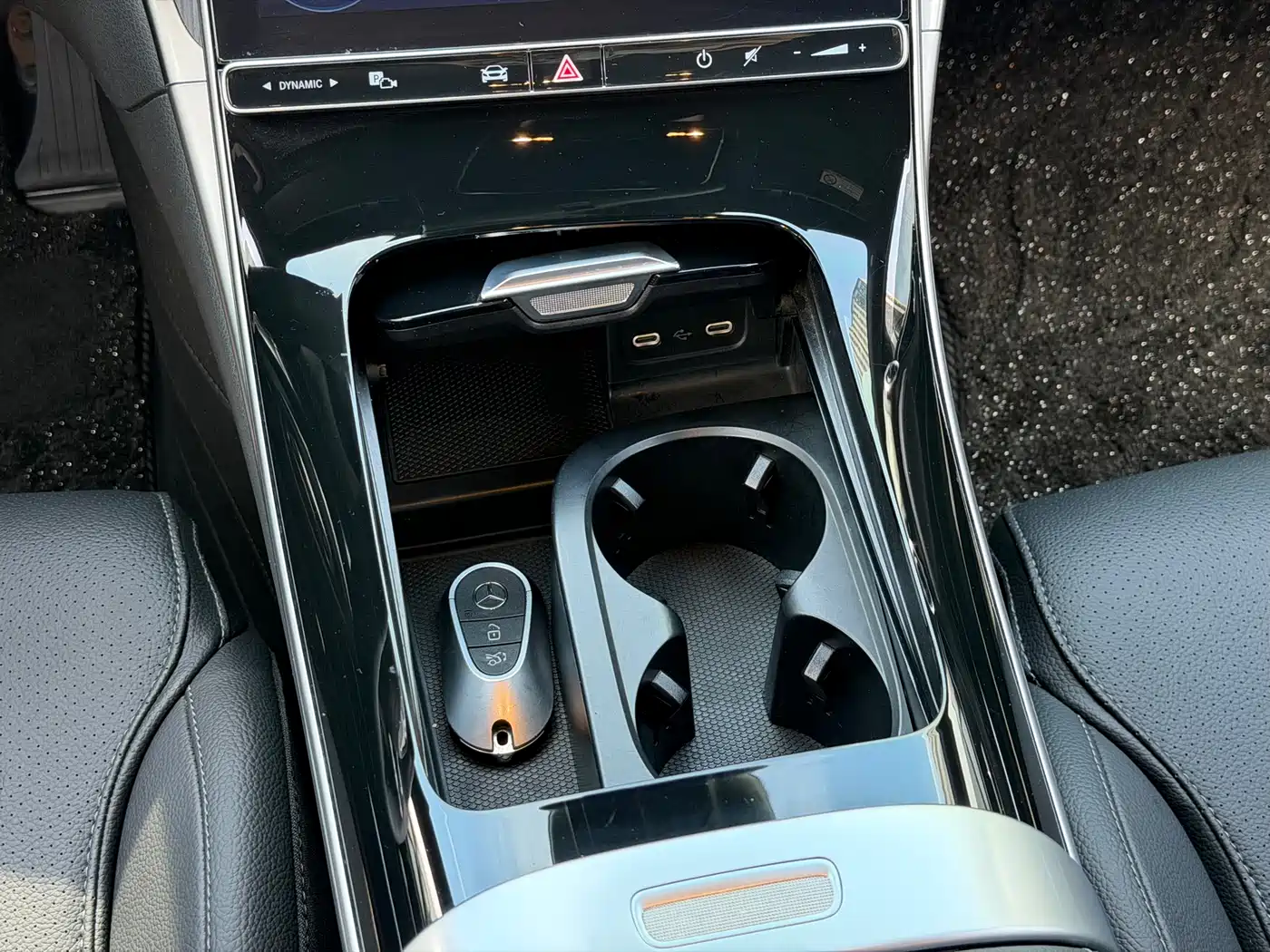 Mercedes-Benz C-Class 2023 C 200 L Sport фото 18
