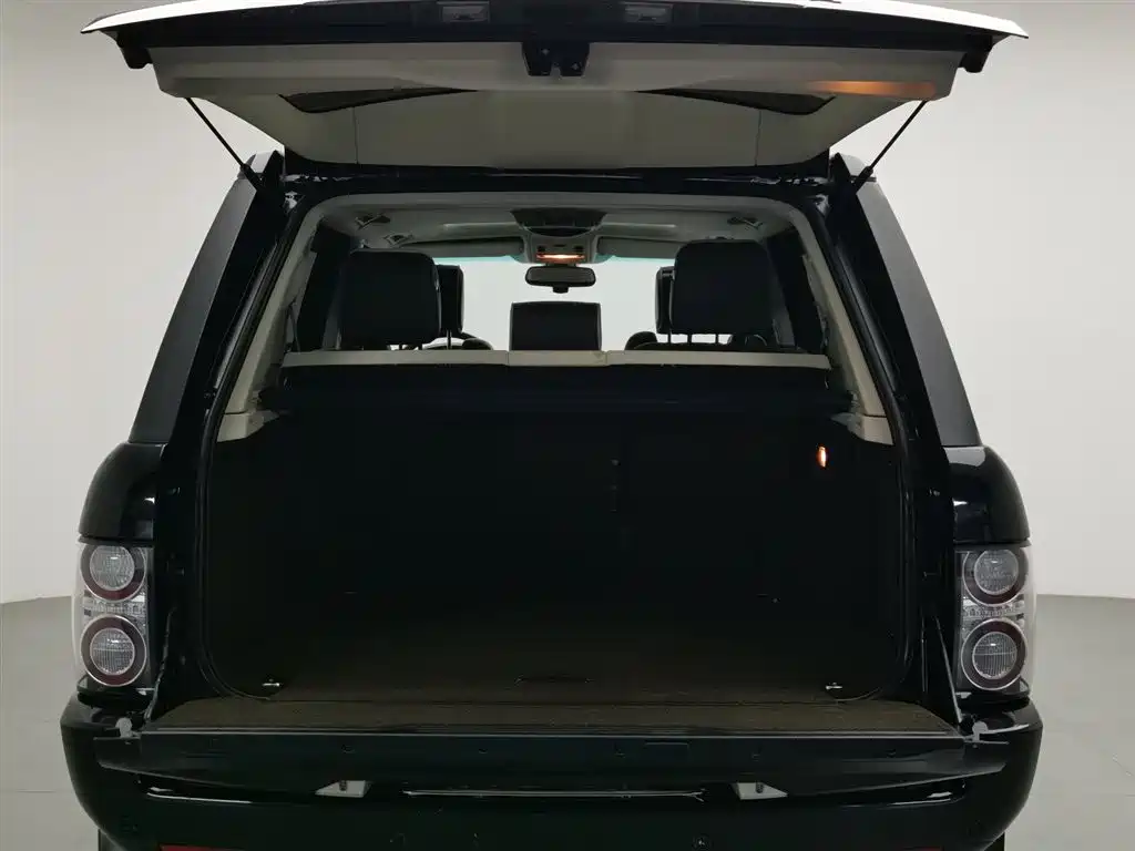 Land Rover Range Rover 2012 5.0 SC V8 фото 16