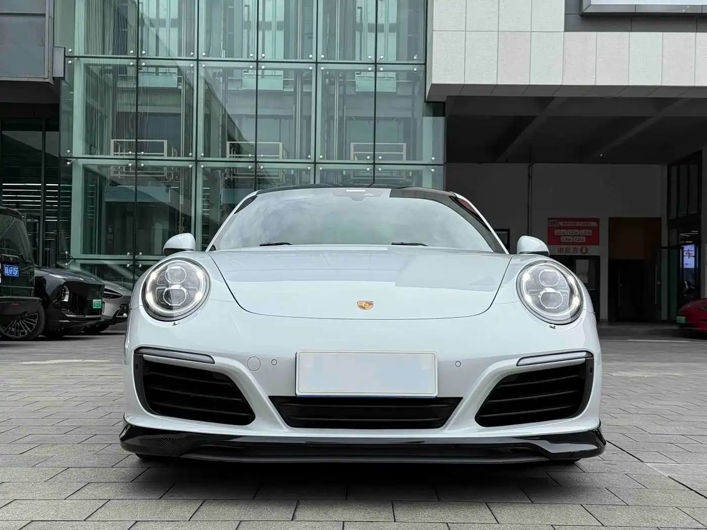 Porsche 911 2016 Carrera 3.0T фото 2