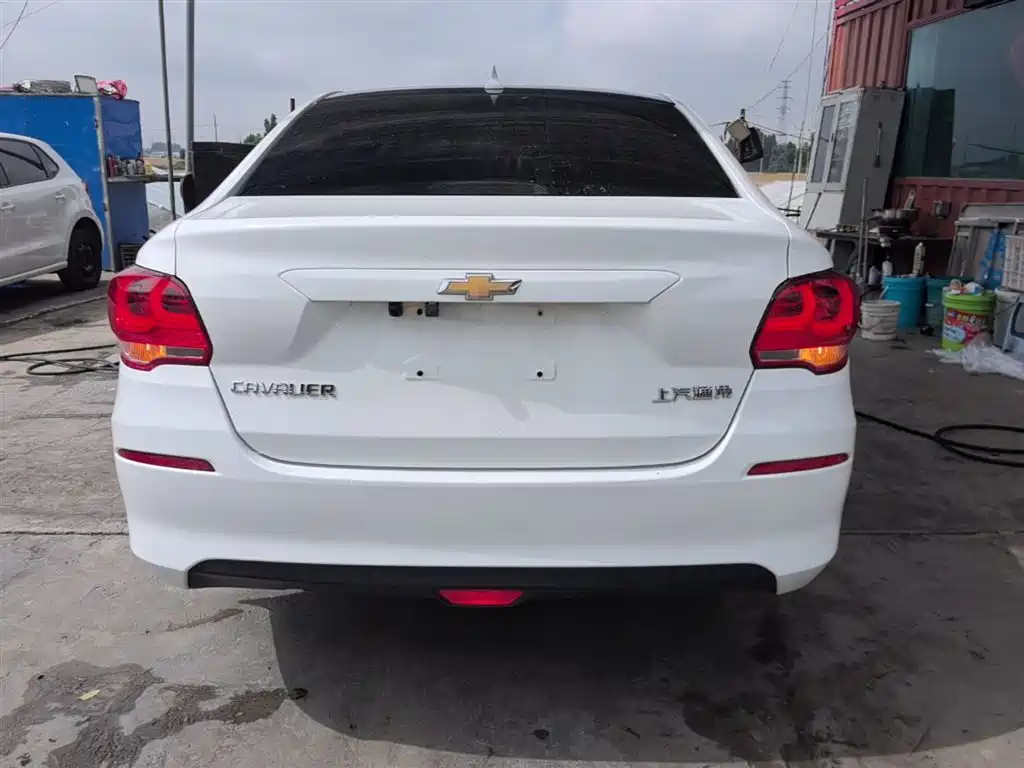 Chevrolet Cavalier 2016 1.5L Manual Enjoyment Edition фото 6