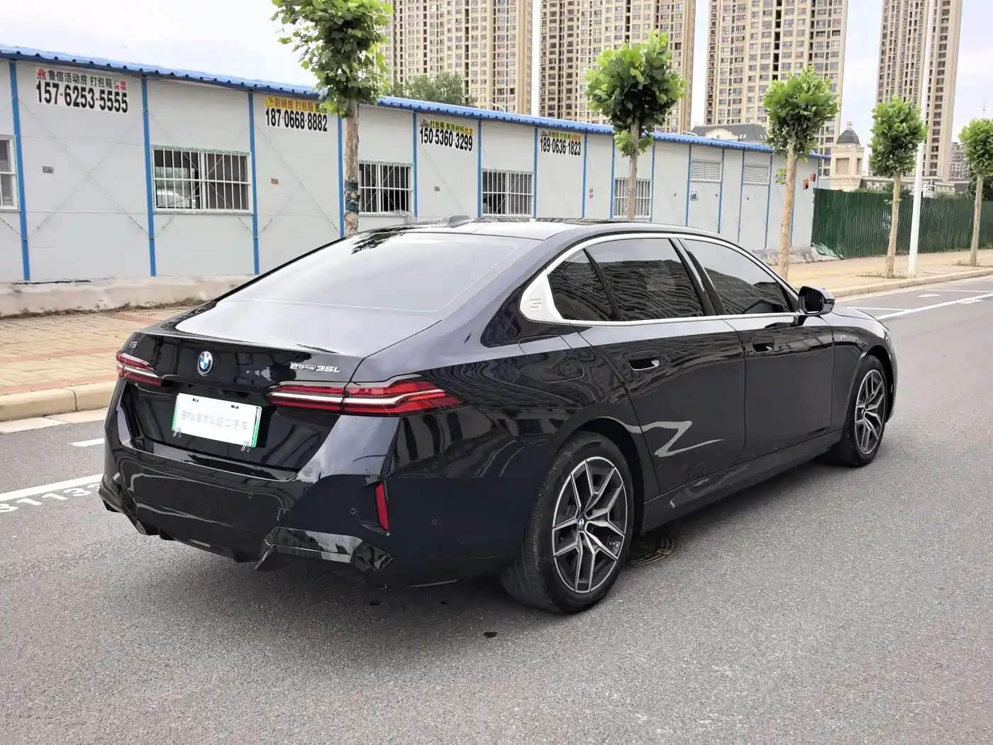 BMW i5 2024 eDrive 35L Premium Model M Sport Package фото 13