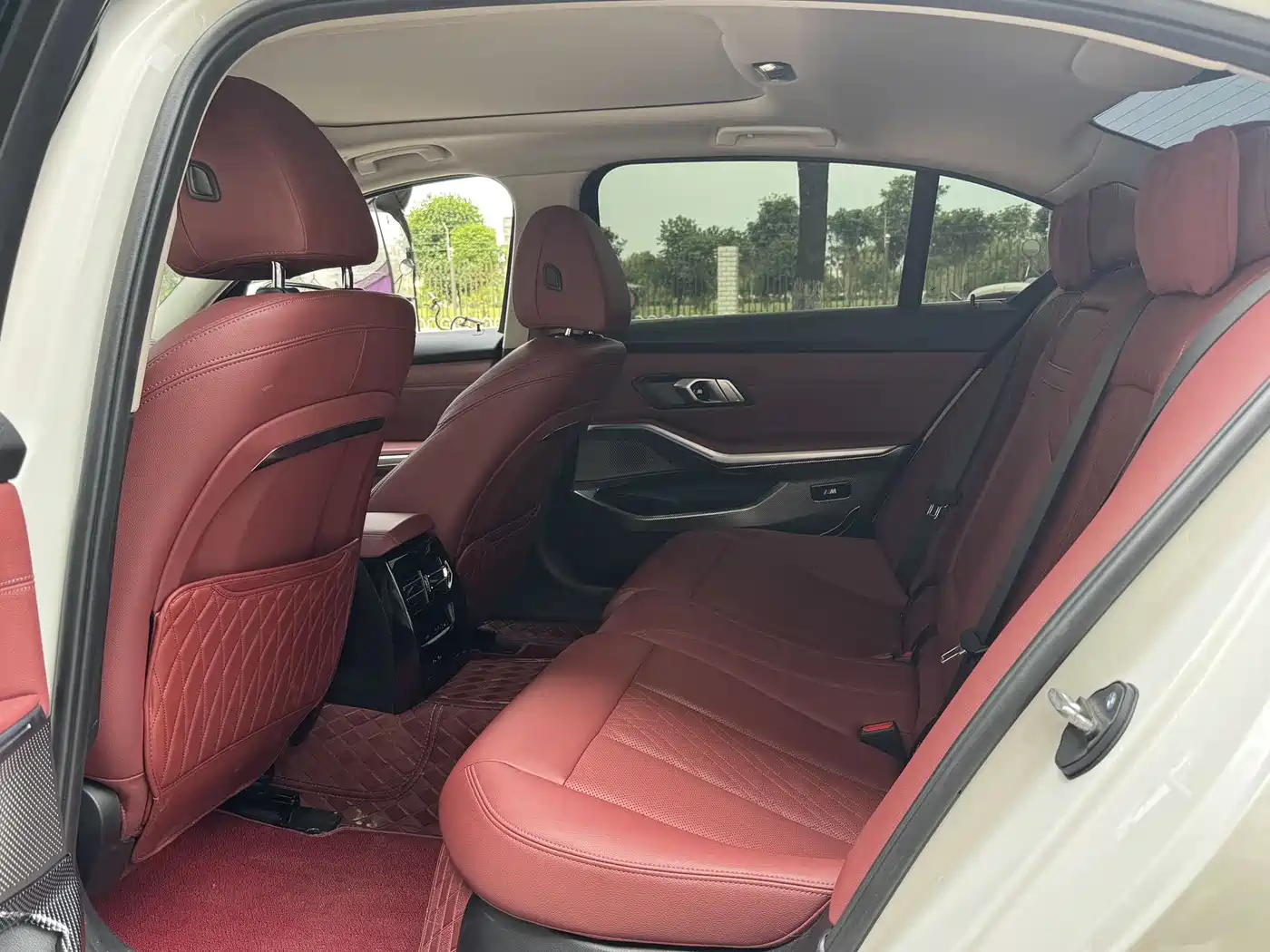BMW i3 2024 eDrive 35 L фото 10