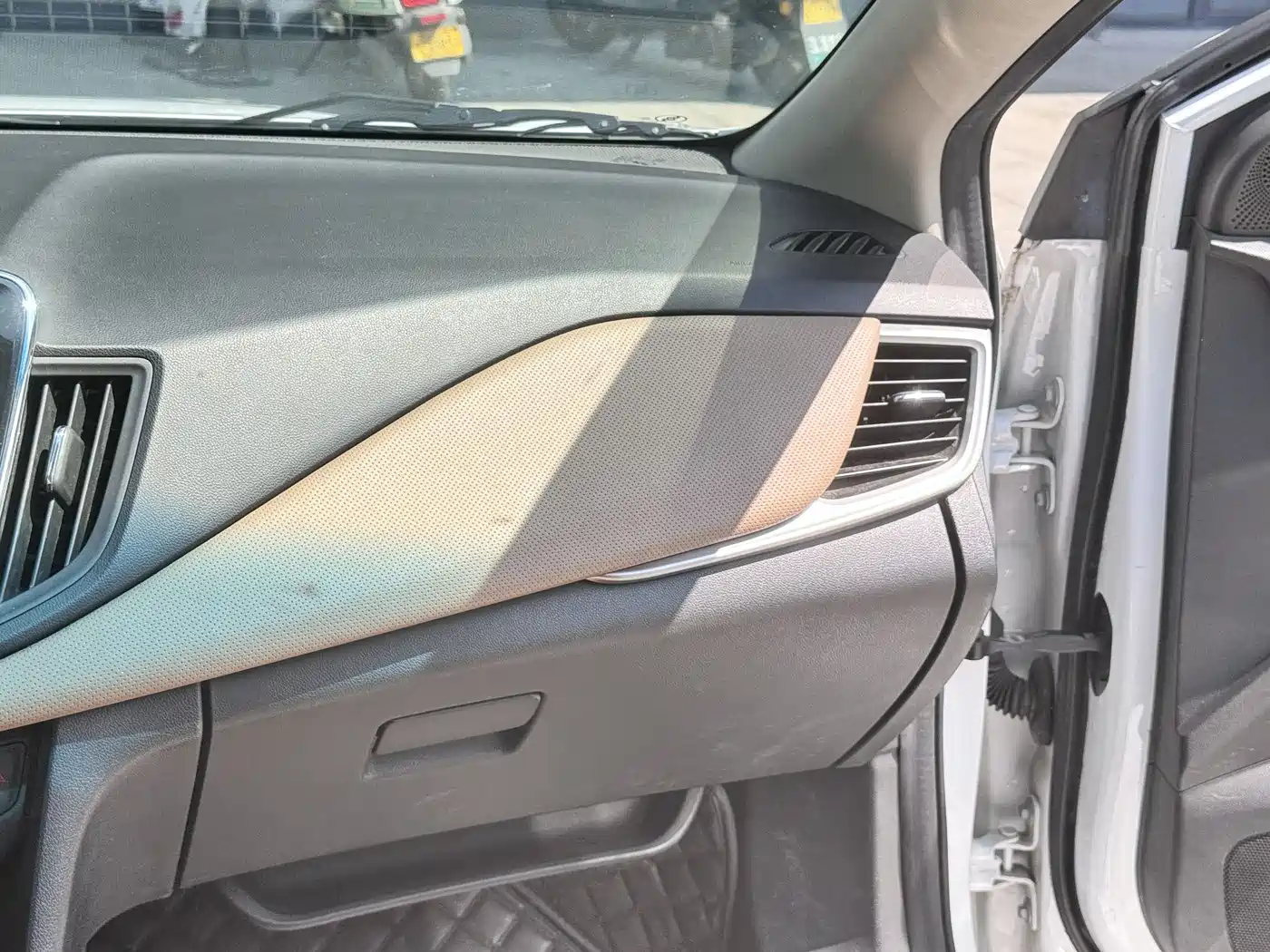 Chevrolet Monza 2020 320 Auto Comfort Edition фото 16