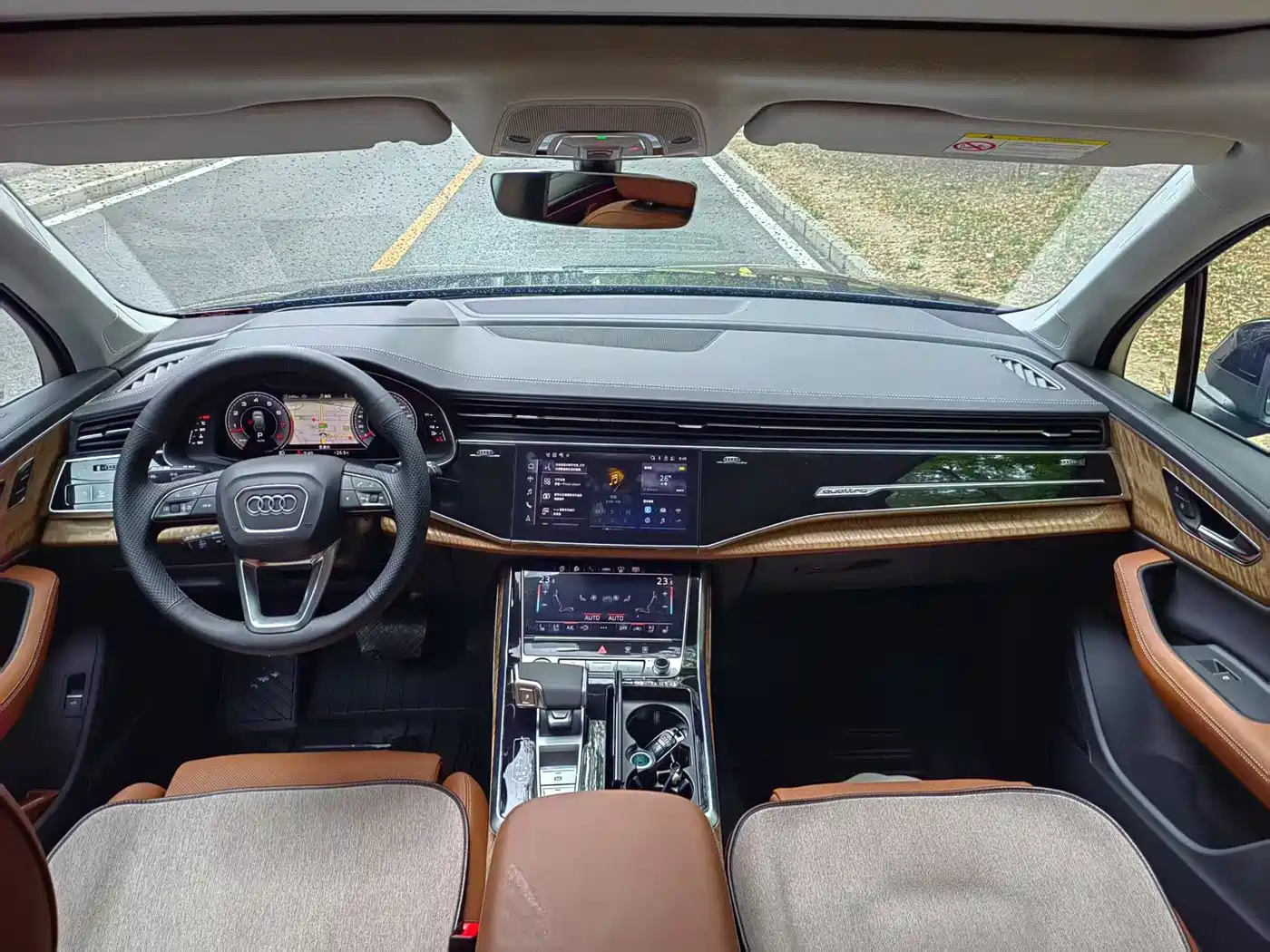 AUDI Q7