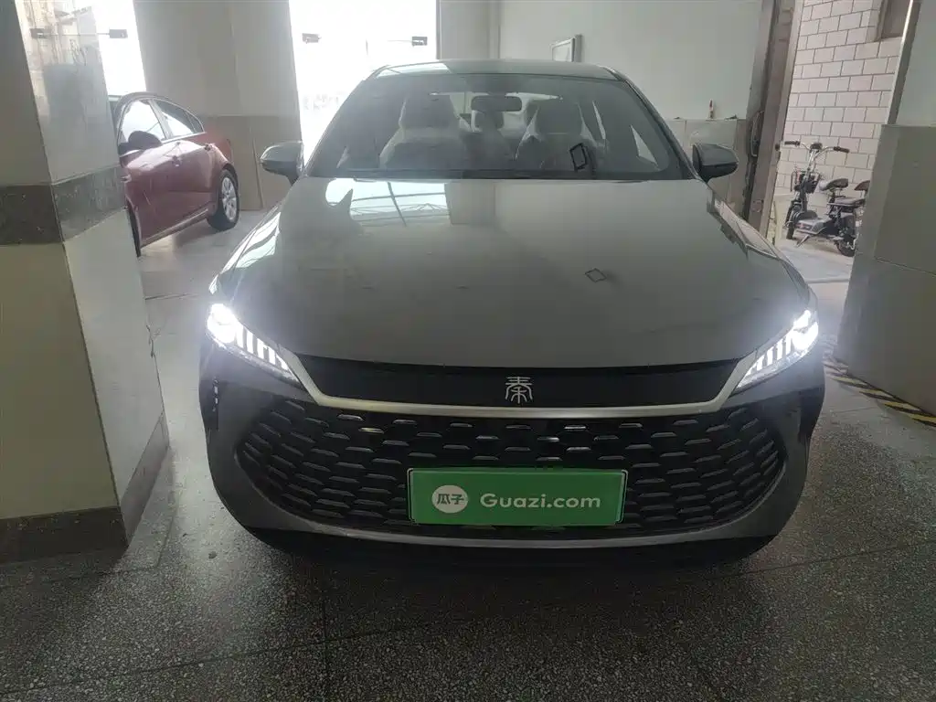 BYD Qin PLUS 2026 DM-i Smart Edition 128KM Progressive фото 3