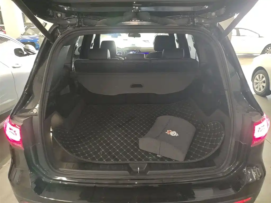 Mercedes-Benz GLB 2023 GLB 220 Dynamic фото 19