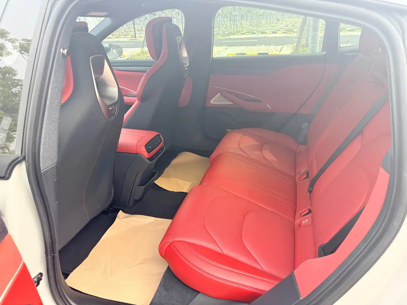 XIAOMI CAR XIAOMI SU7