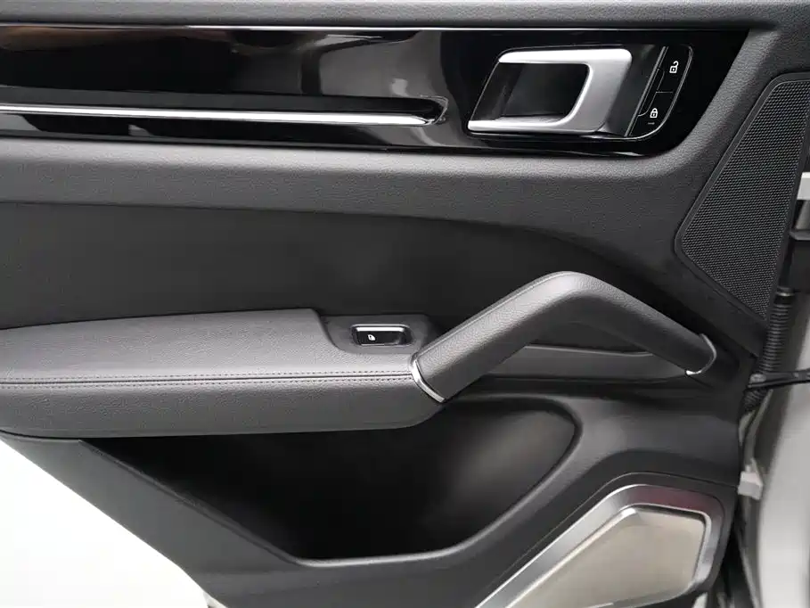 Porsche Cayenne 2019 Cayenne 3.0T фото 16