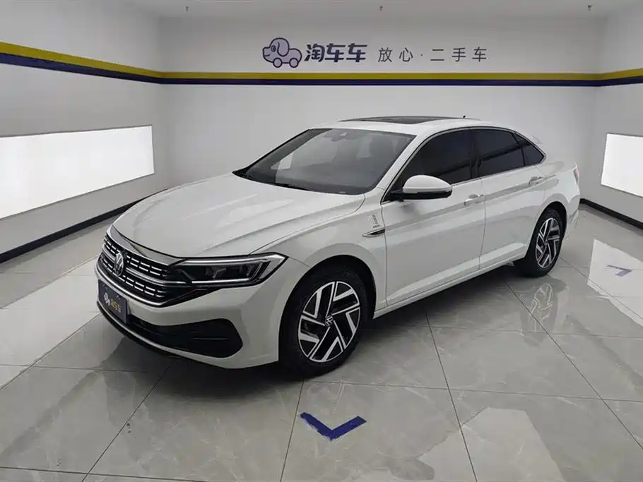 Volkswagen Sagitar 2024 300TSI DSG Surpass Edition